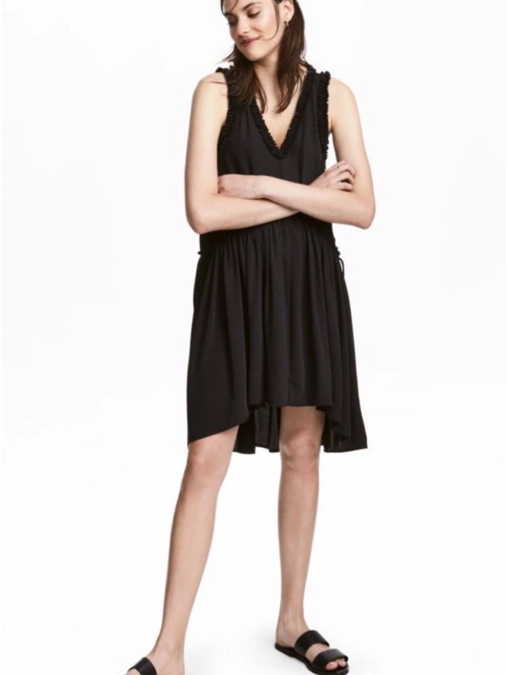 H&M sleeveless Size 6 Black high-low Beach Summer dress featuring ruffles